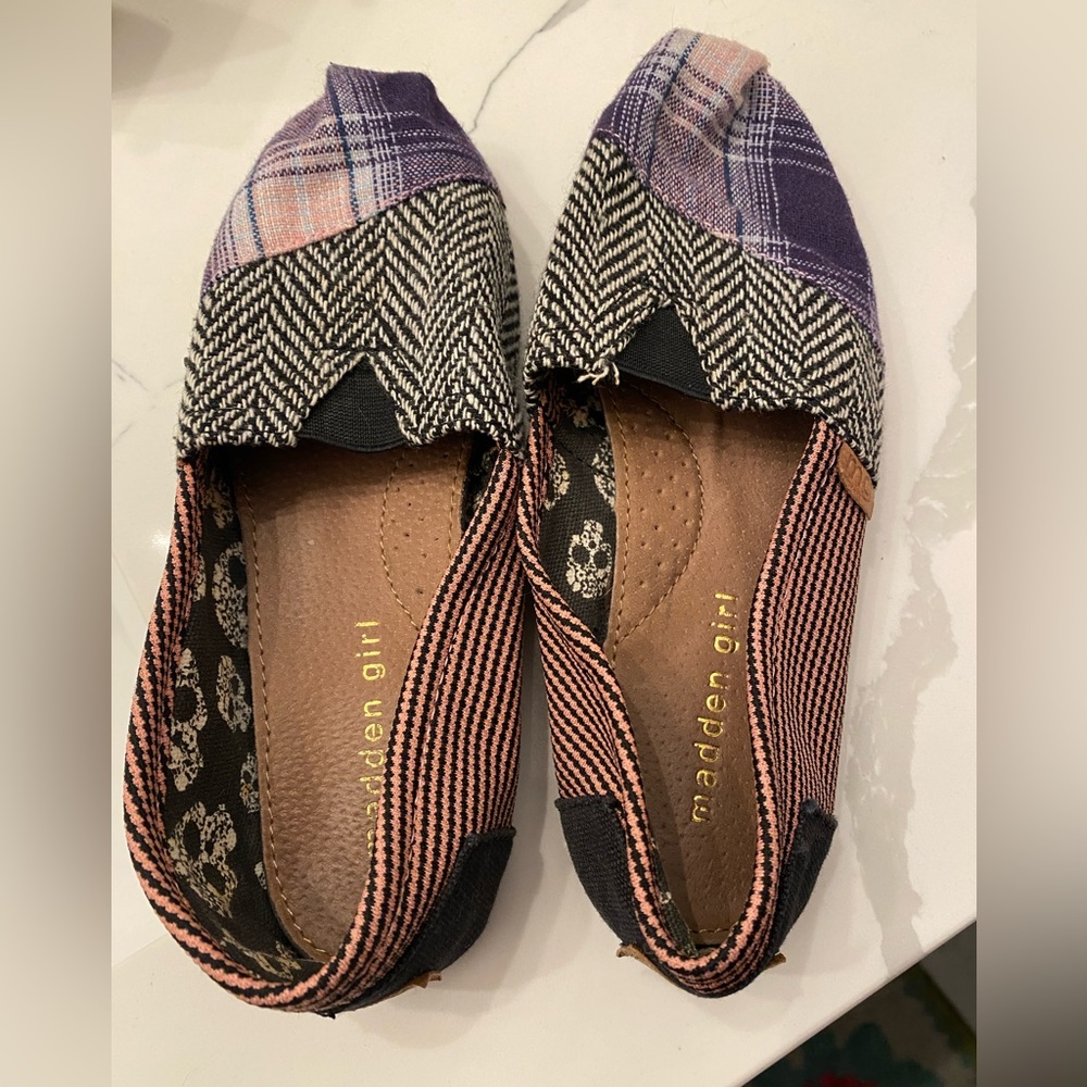 Madden girl flats